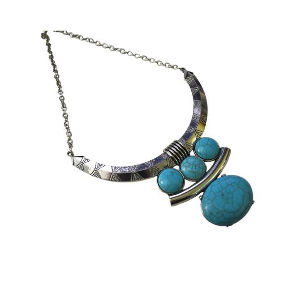 Vintage 90s Bohemian Southwest Modernist Faux Turquoise Statement Bib Necklace - Picture 1 of 7